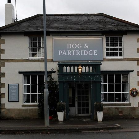 Dog And Partridge Inn Calne Exteriér fotografie